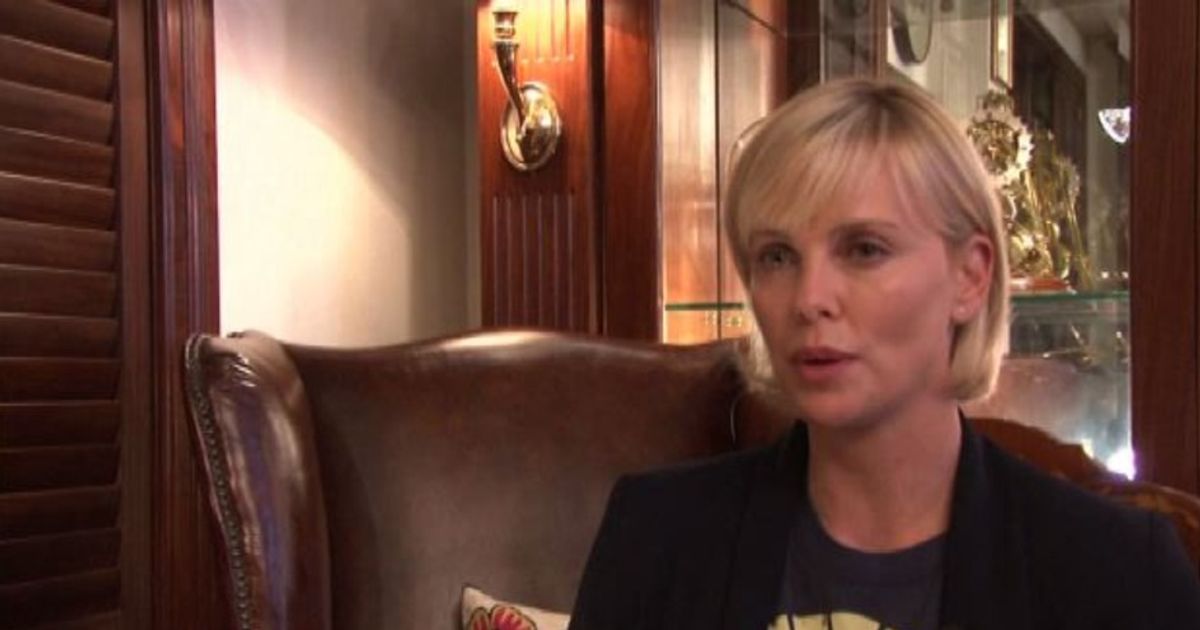 Charlize Theron in Sudafrica: possiamo fermare per sempre l’Hiv