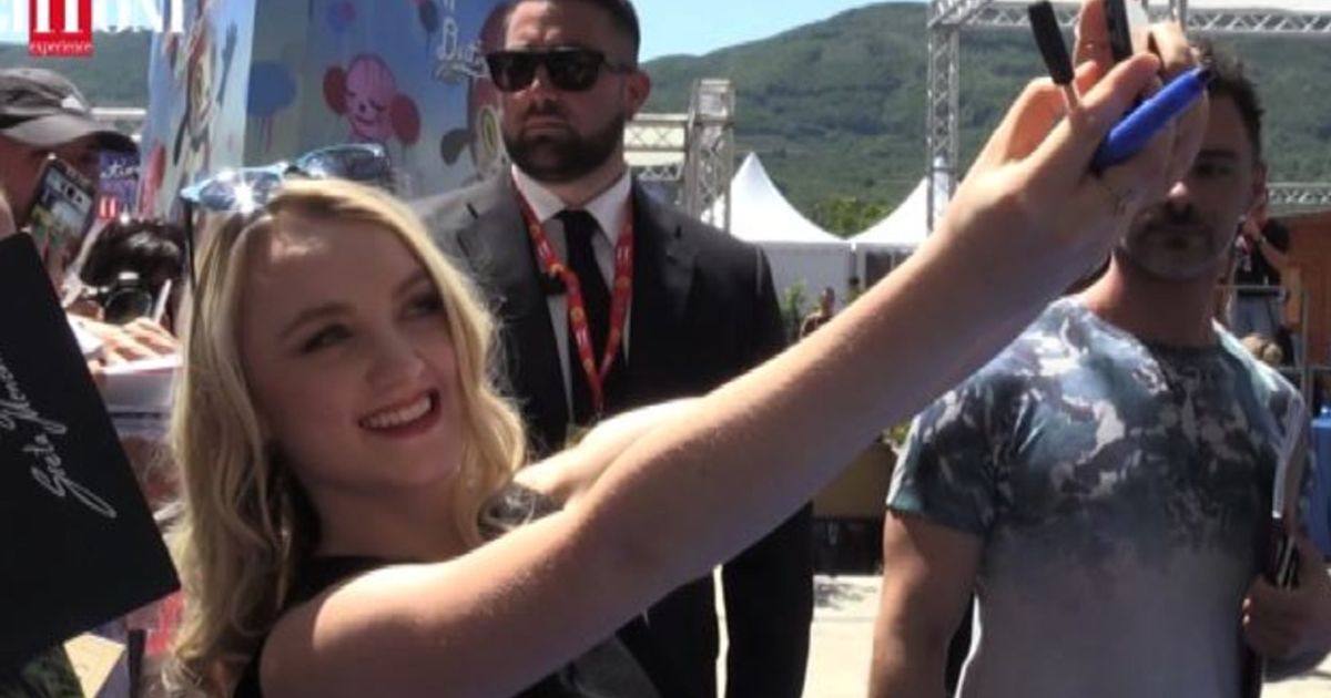 A Giffoni tutti pazzi per Evanna Luna Lovegood di Harry Potter