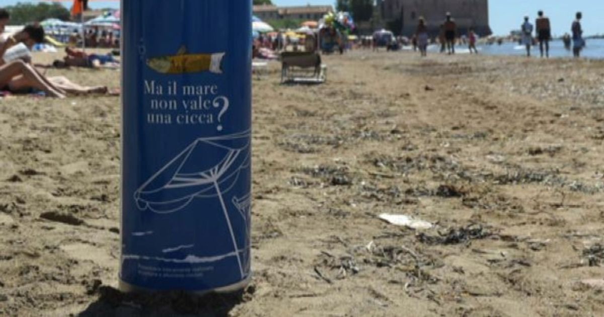 Giulio Berruti con Marevivo per il no ai mozziconi in spiaggia