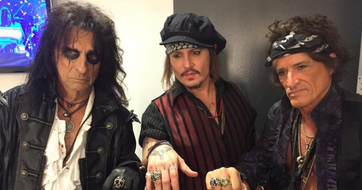 Da “Slim” a “Scum” Depp modifica il tatuaggio dedicato all’ex