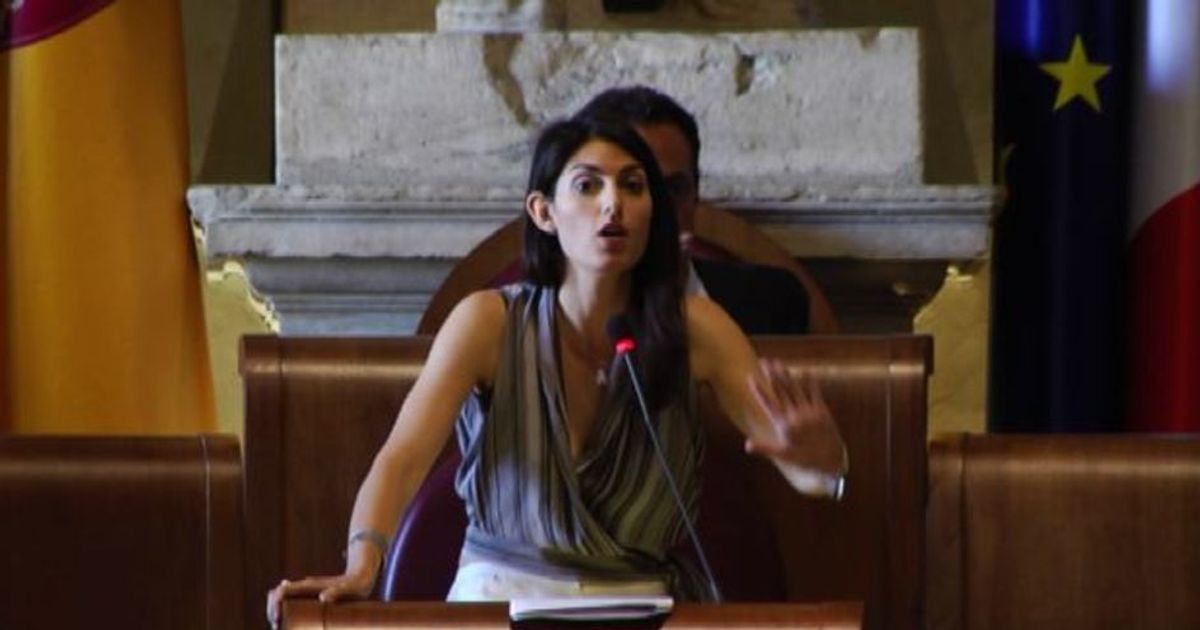 Il lunedì Roma più sporca, Raggi: “Perché Ama non sanzionava?”