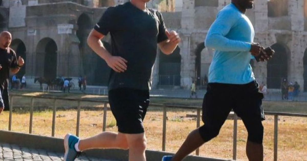 Zuckerberg a Roma, jogging al Colosseo e incontri: è tutto social