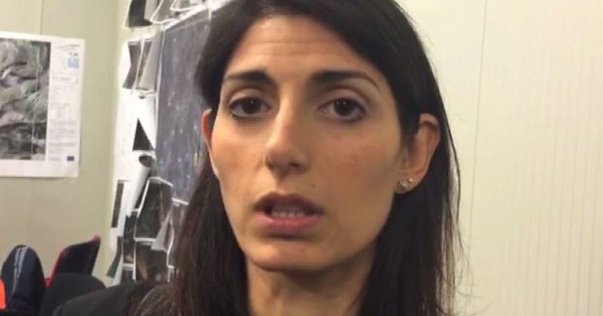 Raggi ai funerali ad Amatrice: a Roma già raccolti 100mila euro