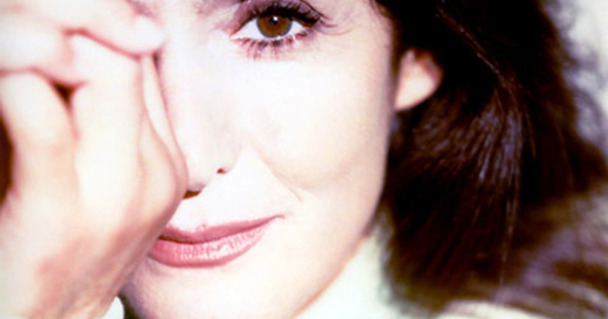 Il saluto col sorriso di Anna Marchesini
