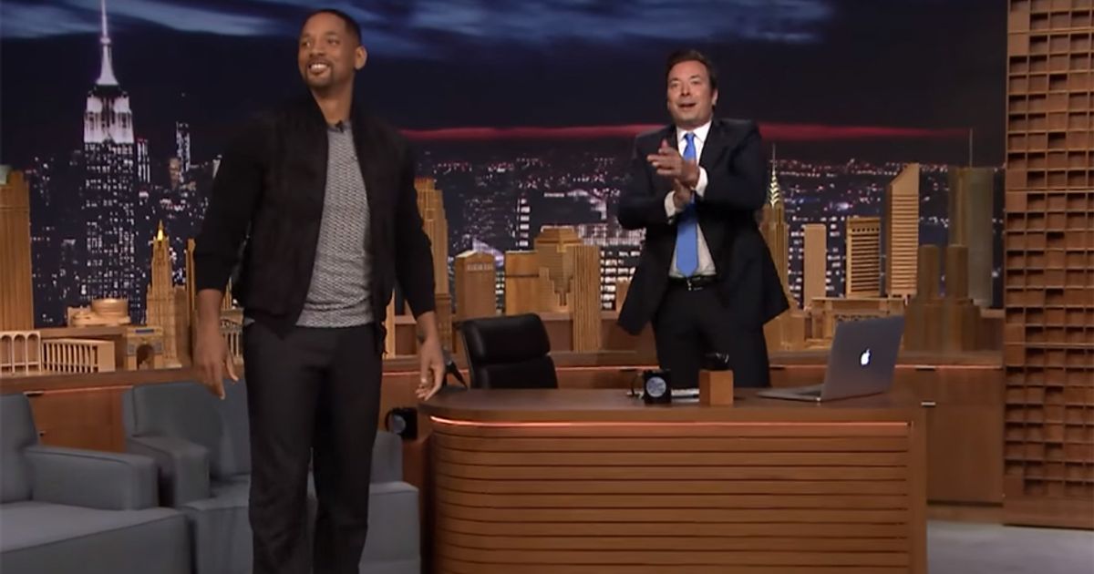 Will Smith geniale al Tonight Show
