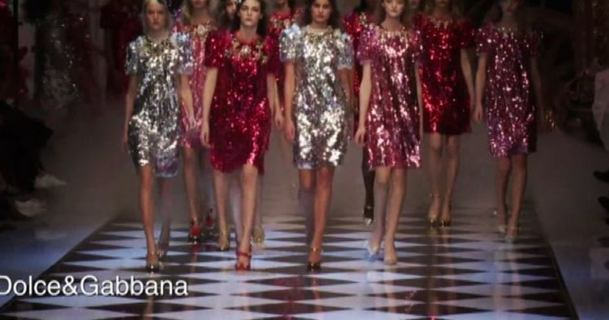 Lustrini e tessuti laminati, quest’anno solo scintille