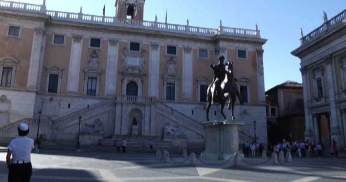 Terremoto in Campidoglio, dimissioni a catena