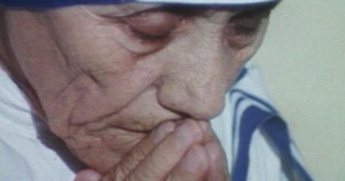 Madre Teresa diventa santa: attesi a Roma oltre 100mila fedeli