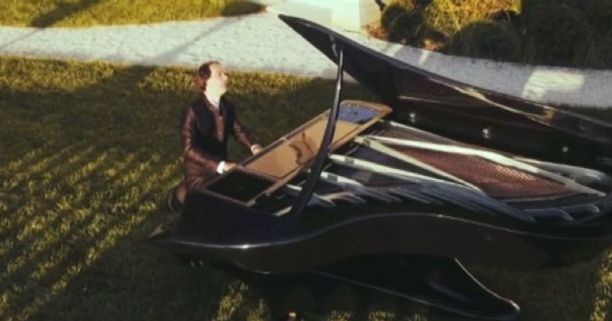 Arriva in Italia il “bat-piano”: una rivoluzione del suono