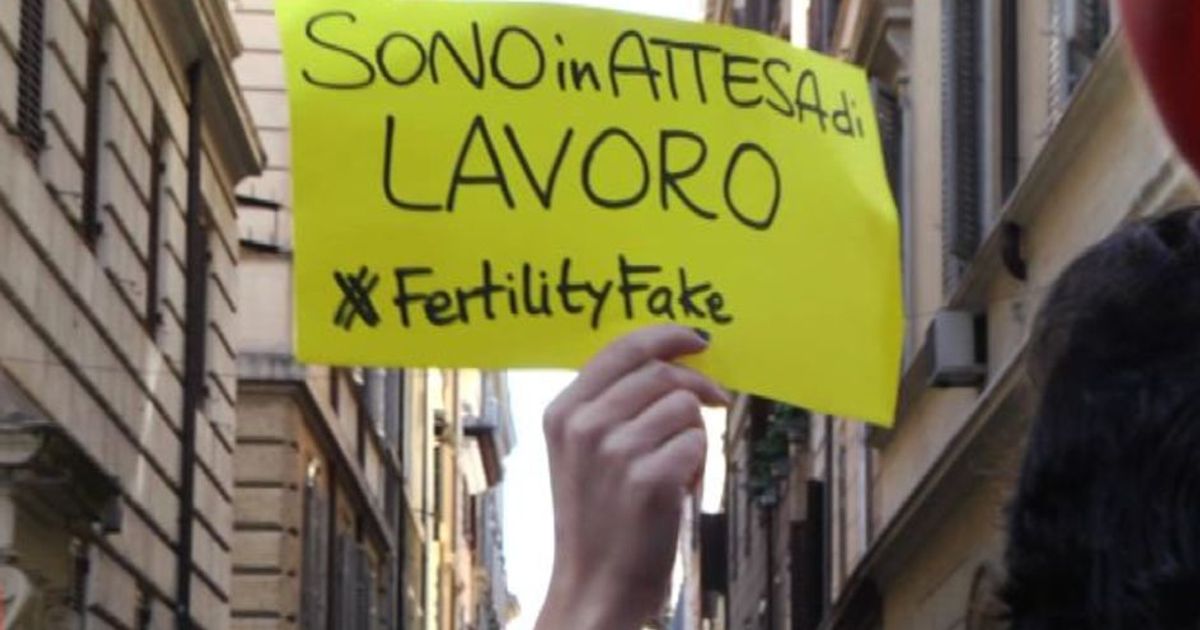 In piazza il #FertilityFake: mancano le condizioni per fare figli