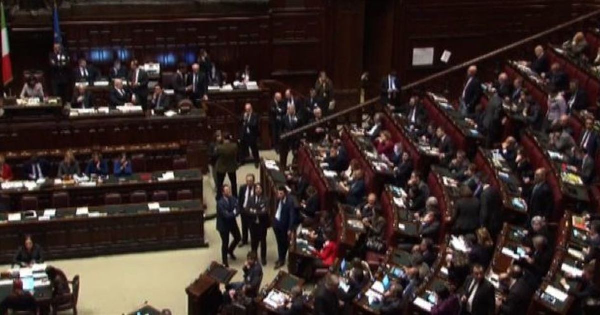 Monsignor Paglia: una legge sul fine vita può essere pericolosa