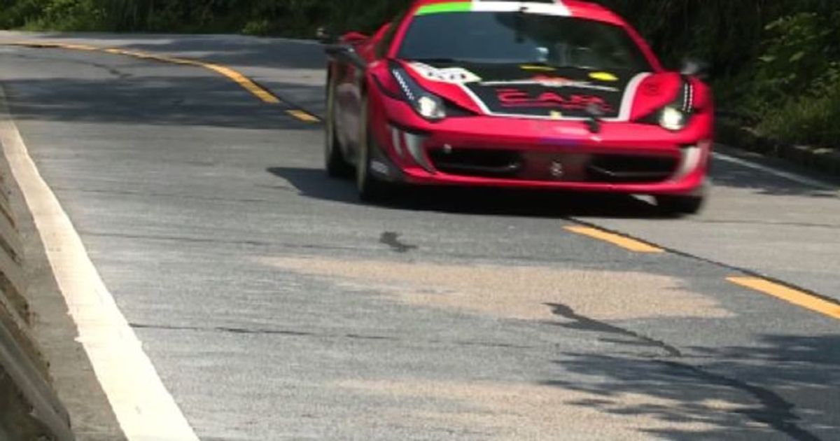 Barone e la sua Ferrari: record del mondo su Strada del Dragone