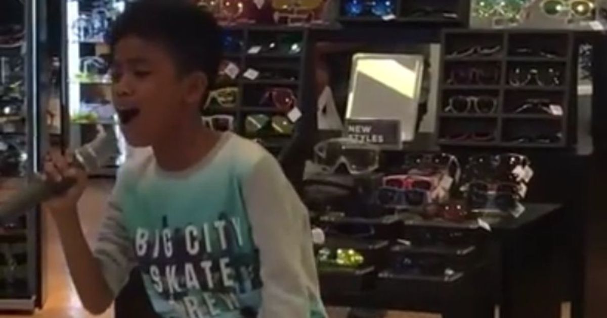 Il bambino canta Beyoncé e lascia tutti a bocca aperta