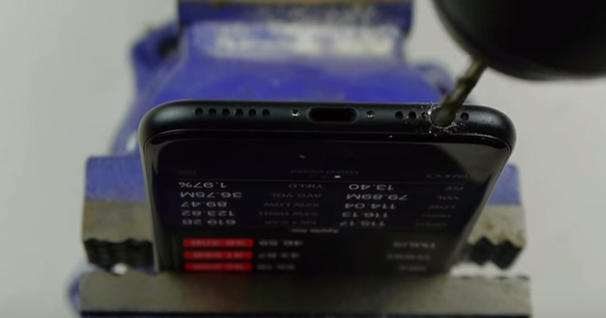 Non c’è nessun jack per le cuffie nel nuovo iPhone!