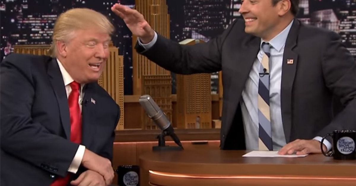 Trump e il test dei capelli in diretta tv: saranno veri?