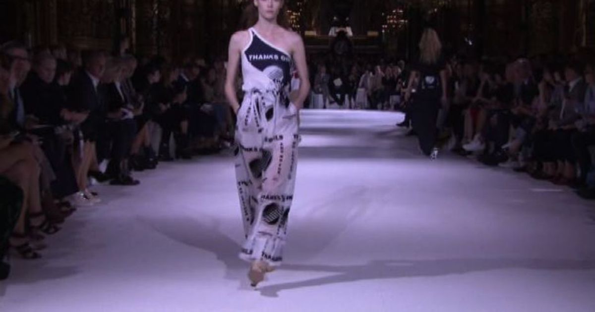 Moda Parigi, libertà e comfort da Stella McCartney