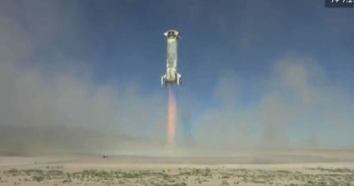 Spazio, Blue Origin testa con successo il sistema di salvataggio
