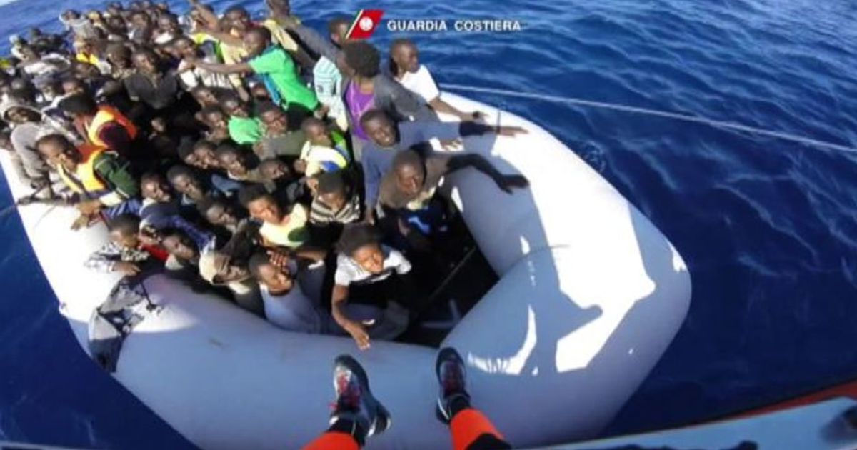 Salvati 1.400 migranti nel Mediterraneo, record sbarchi nel 2016