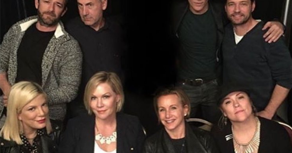 Beverly Hills 90210: la reunion del cast in nome di ‘Brenda’