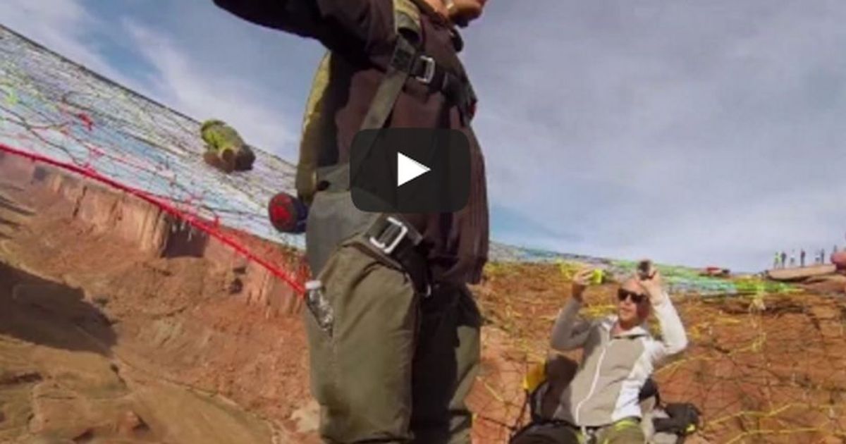 Il breve ma intenso lancio nel canyon di Sketchy Andy Lewis