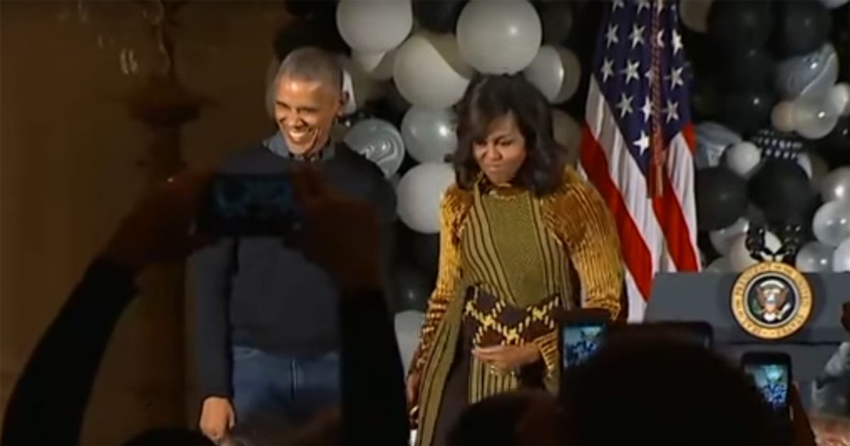 Halloween alla casa Bianca con gli Obama