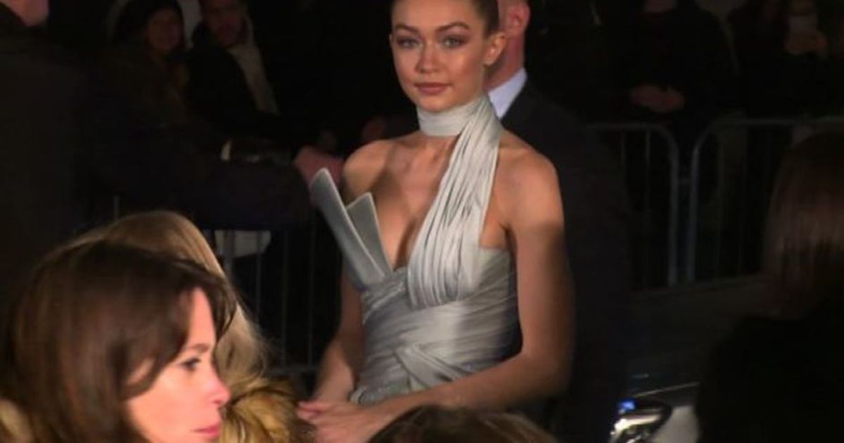 Da Gigi Hadid a Eva Herzigova le bellezze dei Fashion Awards