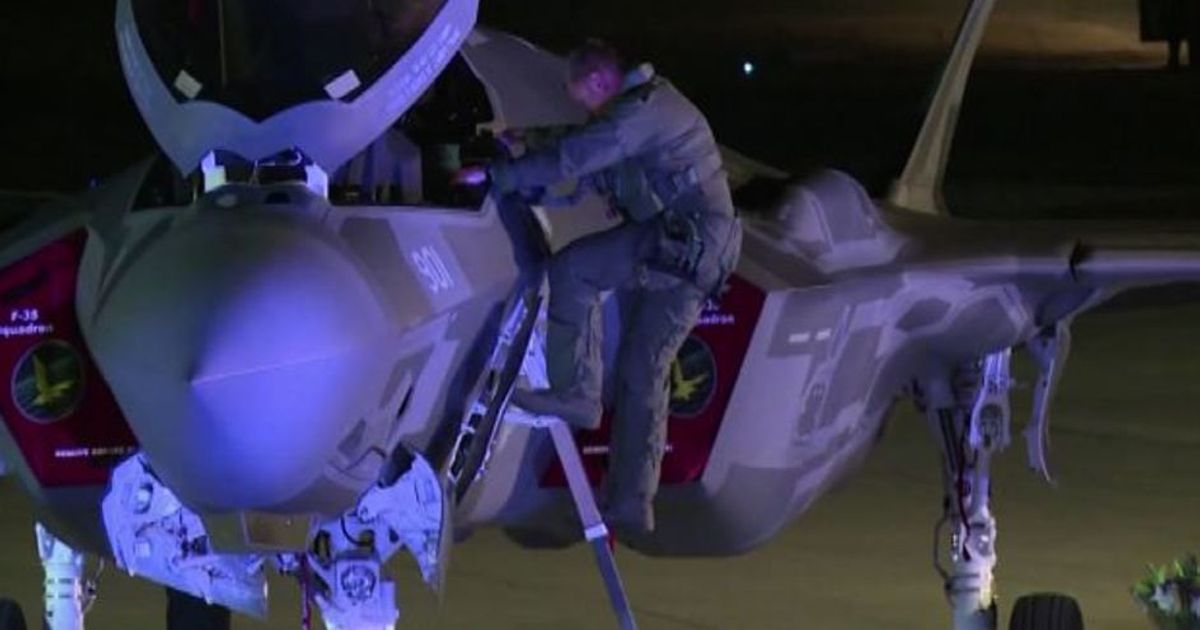 F-35, i primi 2 caccia bombardieri israeliani atterrati a Nevatim