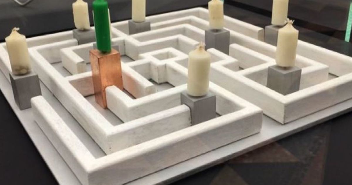 Arte e spiritualità ebraica: in Triennale 40 candelabri d’artista