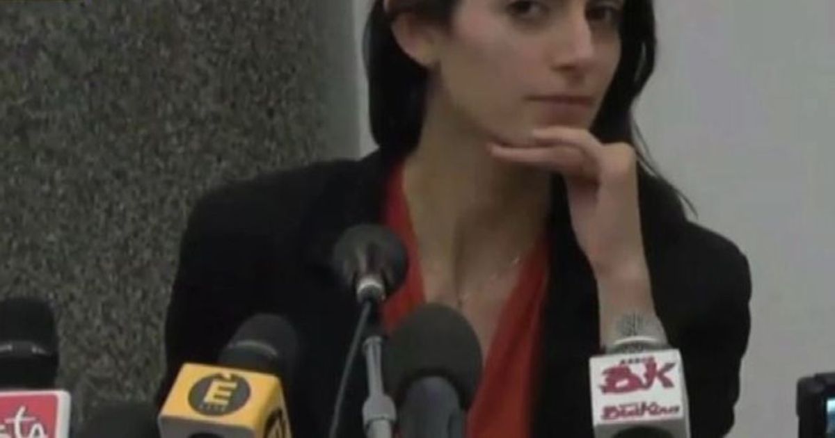 Caos Campidoglio, dopo Muraro salta Marra, Raggi: andiamo avanti