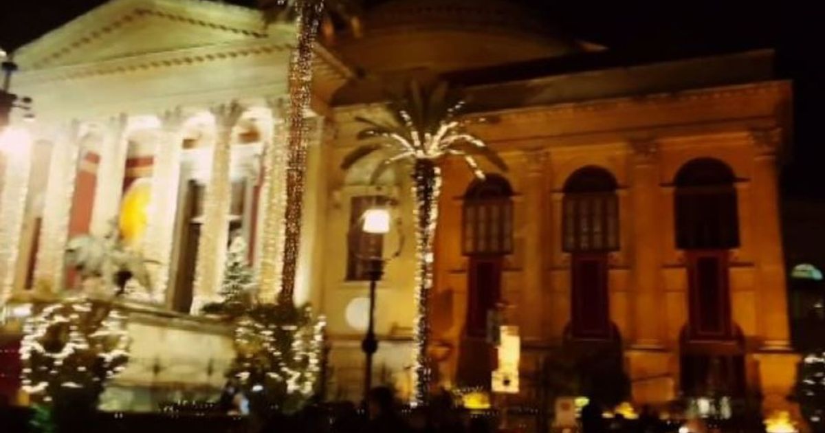 Il Teatro Massimo di Palermo sempre aperto per le feste di Natale
