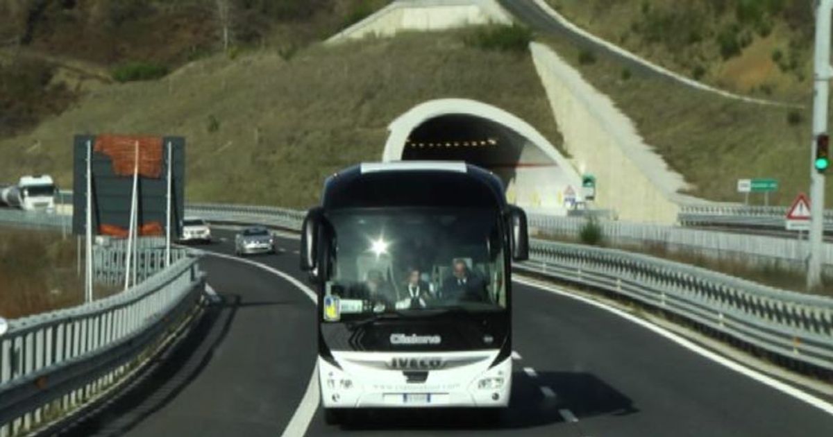 La Salerno-Reggio Calabria sarà A2. Gentiloni: scusate il ritardo