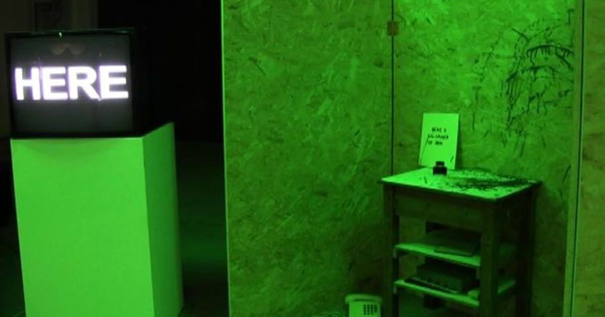 L’arte rocambolesca di Laure Prouvost che cerca nuovi significati