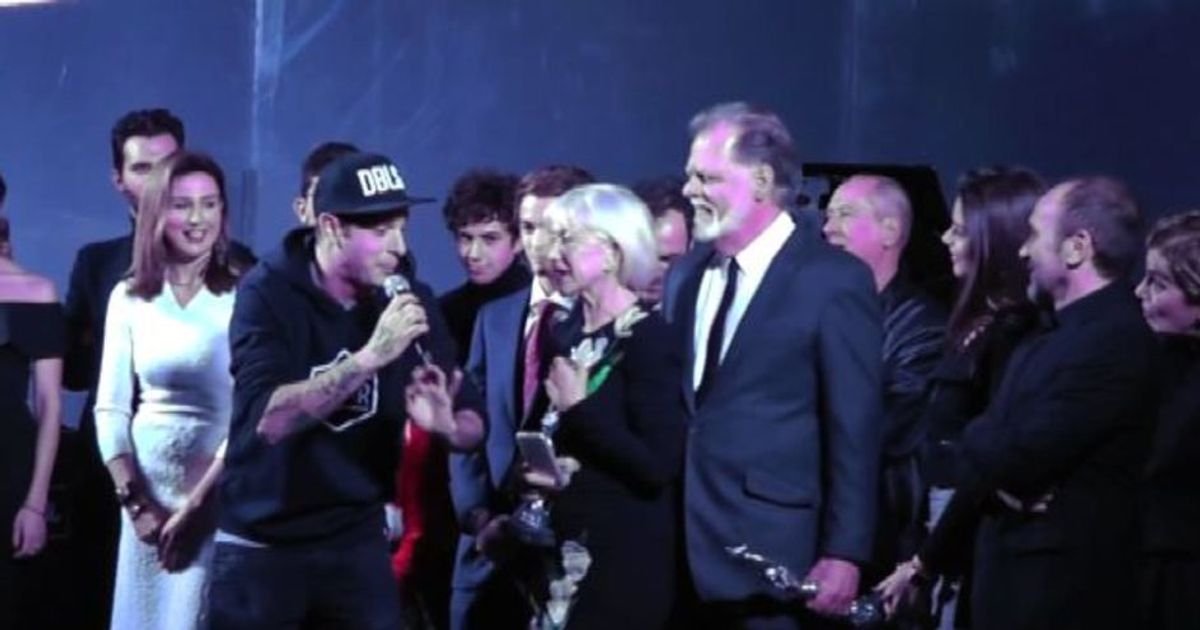 Helen Mirren a Capri rappa con Clementino