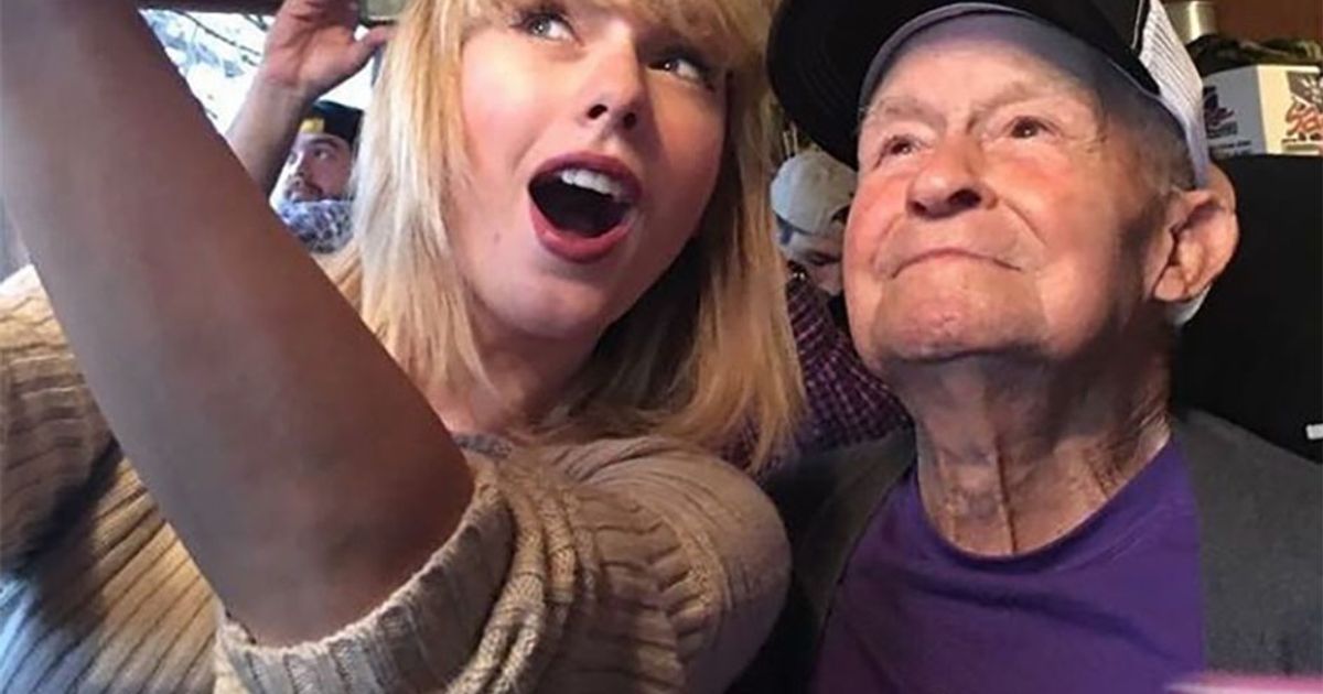 Taylor Swift: sorpresa ad un fan di 96 anni