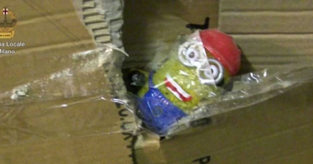 Giocattoli pericolosi: a Milano maxi sequestro di 400mila pezzi