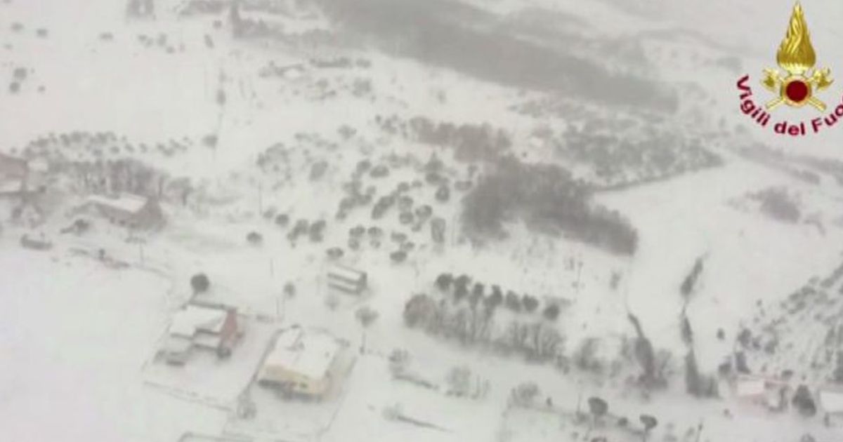 Emergenza maltempo in volo sul Molise sommerso dalla neve
