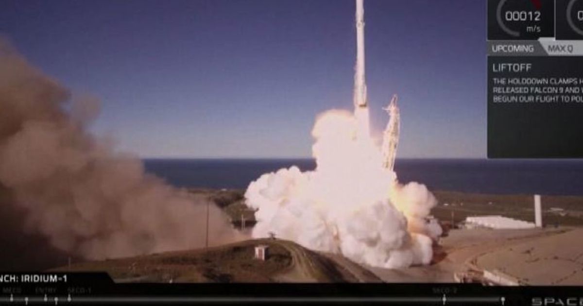 Spazio, lanciato razzo di SpaceX dopo l’esplosione di settembre