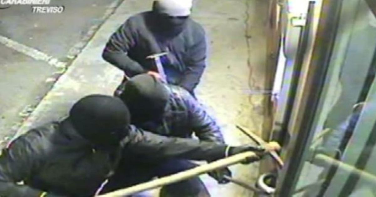 Sgominata banda dei bancomat attiva tra Veneto e Lombardia