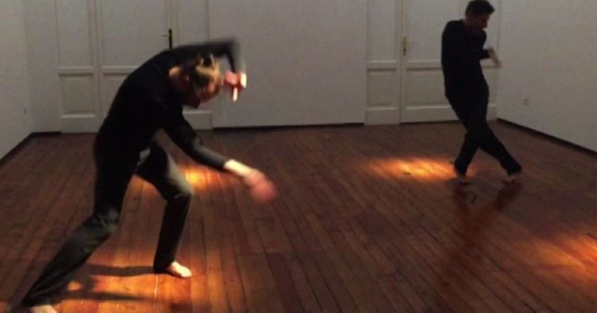 Batte il cuore dell’arte: un’azione di Maria Elisabetta Novello