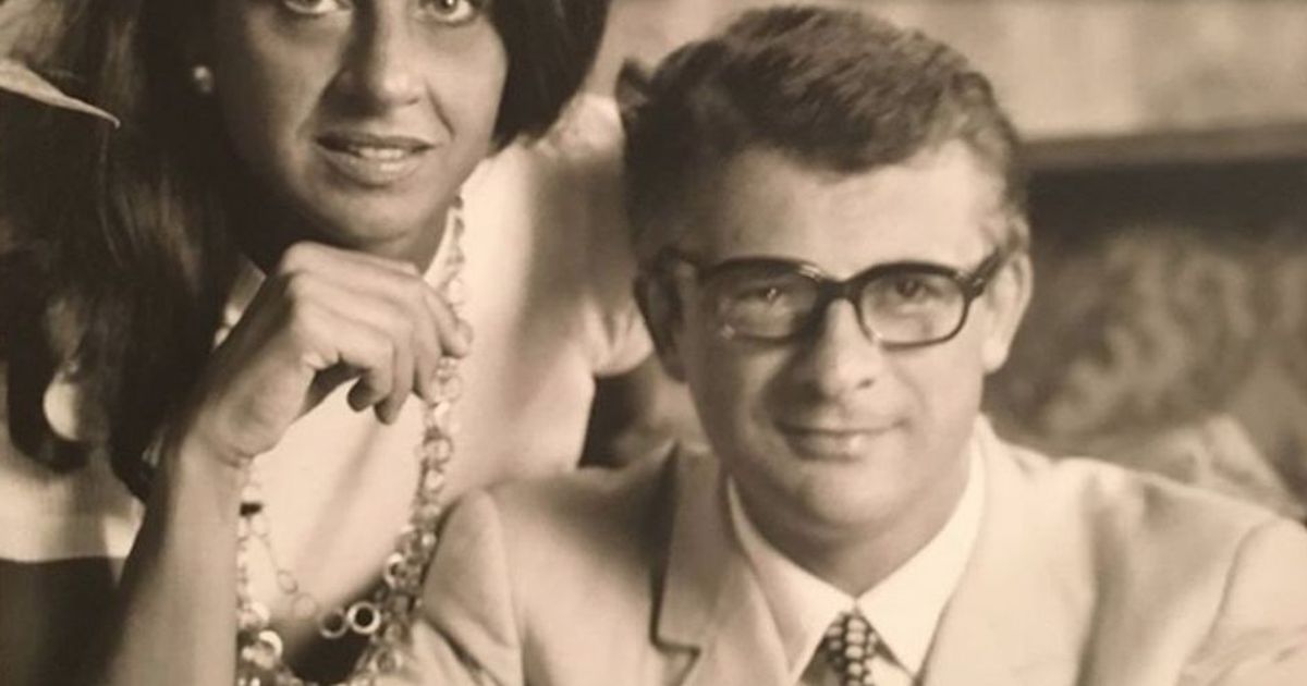 Il post di addio del professore di Economia alla moglie Carmen