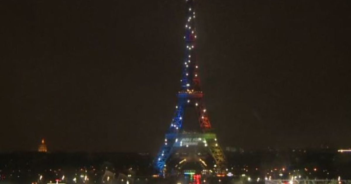 Olimpiadi, sulla Torre Eiffel si accende la candidatura di Parigi
