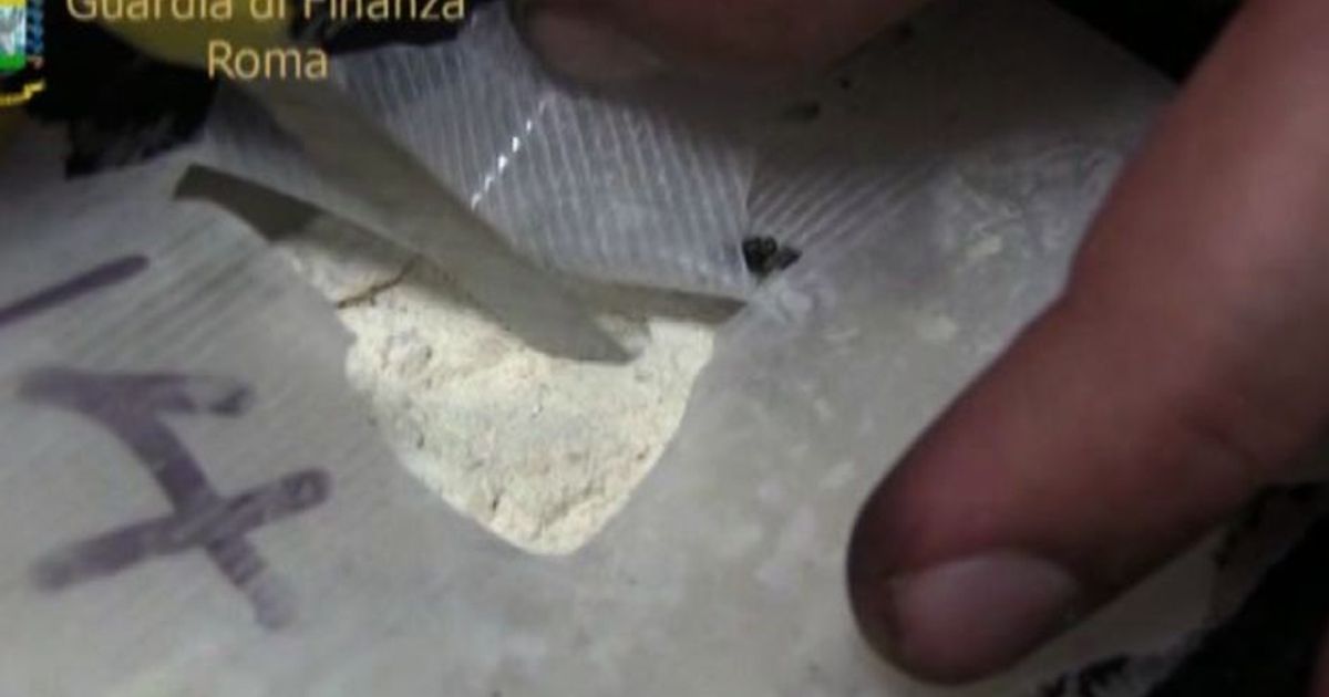 Scatta a Roma operazione “Opium”, arrestati 12 narcotrafficanti