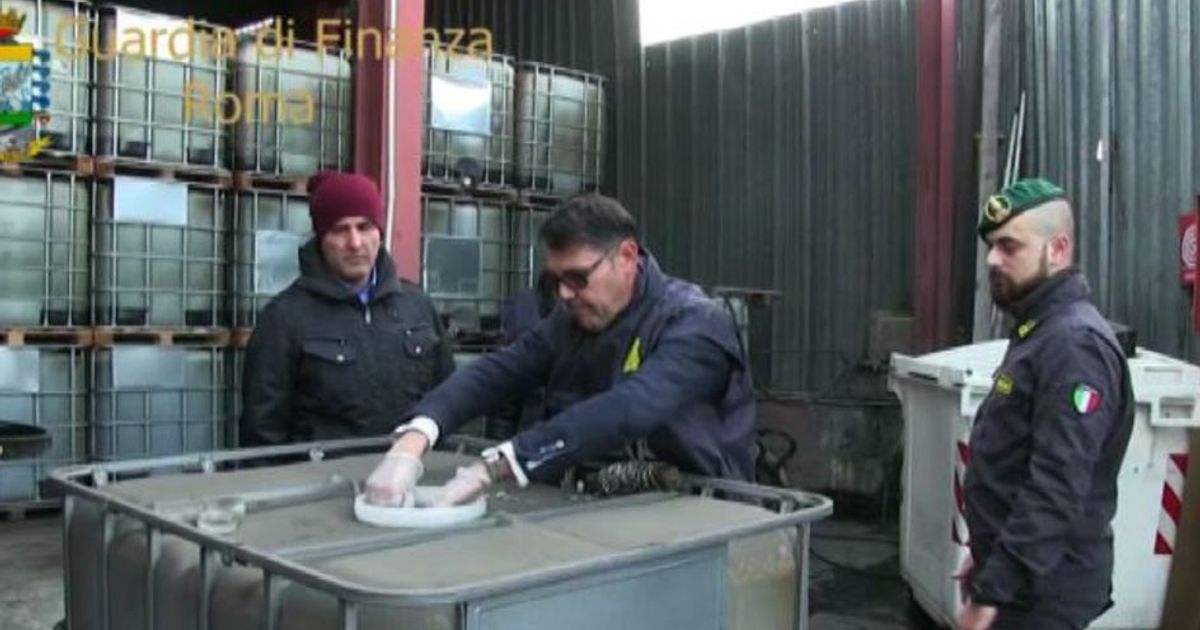 Ai Vigili del Fuoco 380mila litri di gasolio sequestrato da Gdf