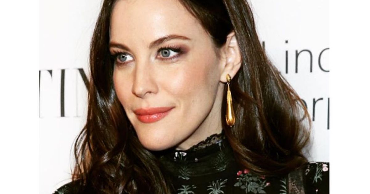 Liv Tyler mamma a tempo pieno #nomakeup