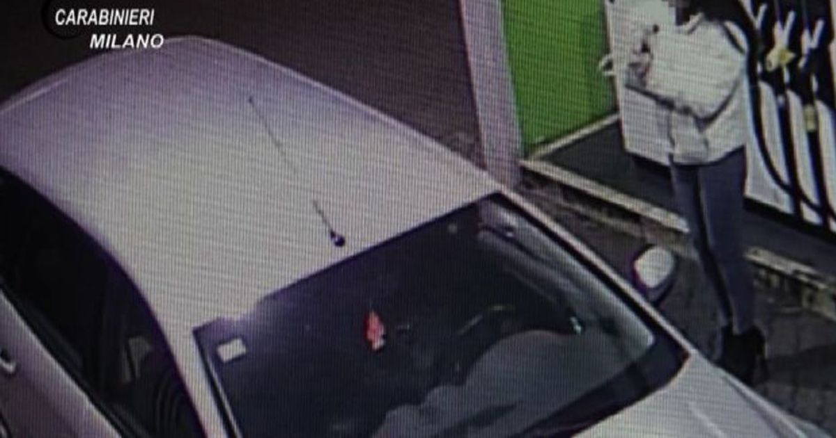 Milano, marito costringeva la moglie a prostituirsi: arrestato