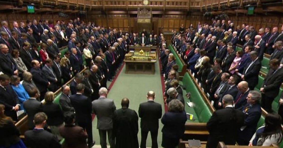 Attentato a Londra, parlamentari osservano un minuto di silenzio