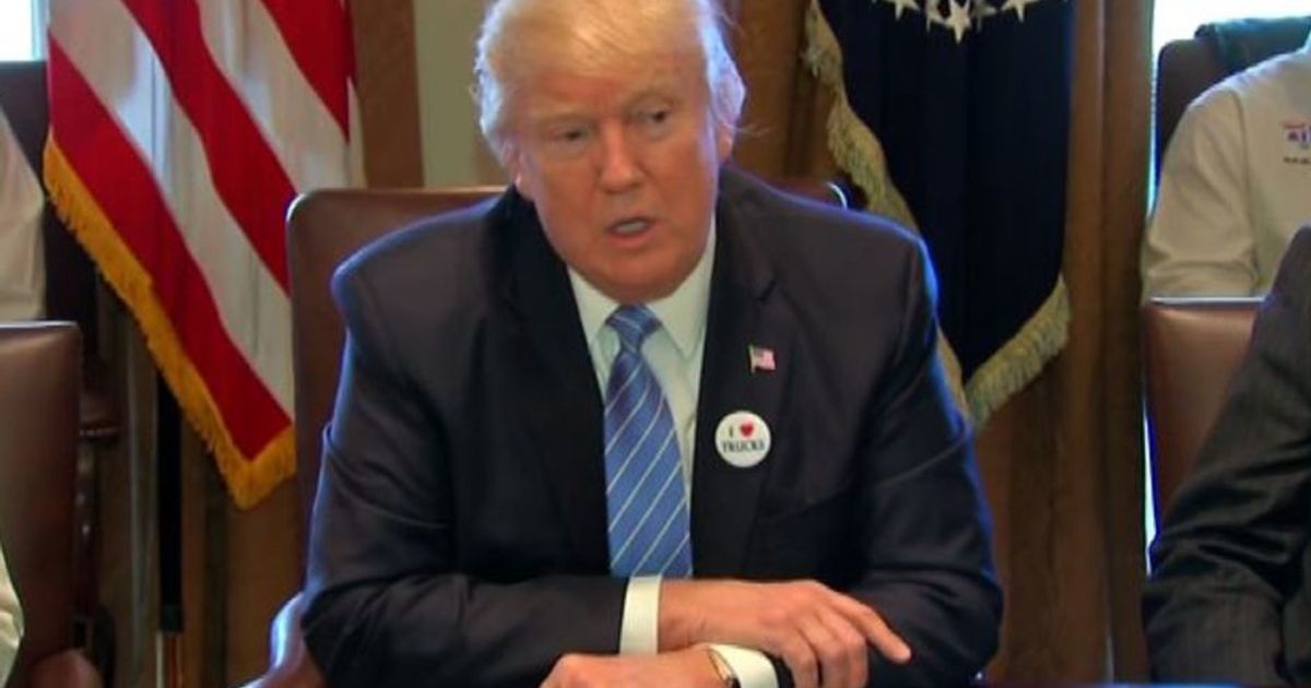 Trump minaccia: votate riforma sanità o resta l’Obamacare