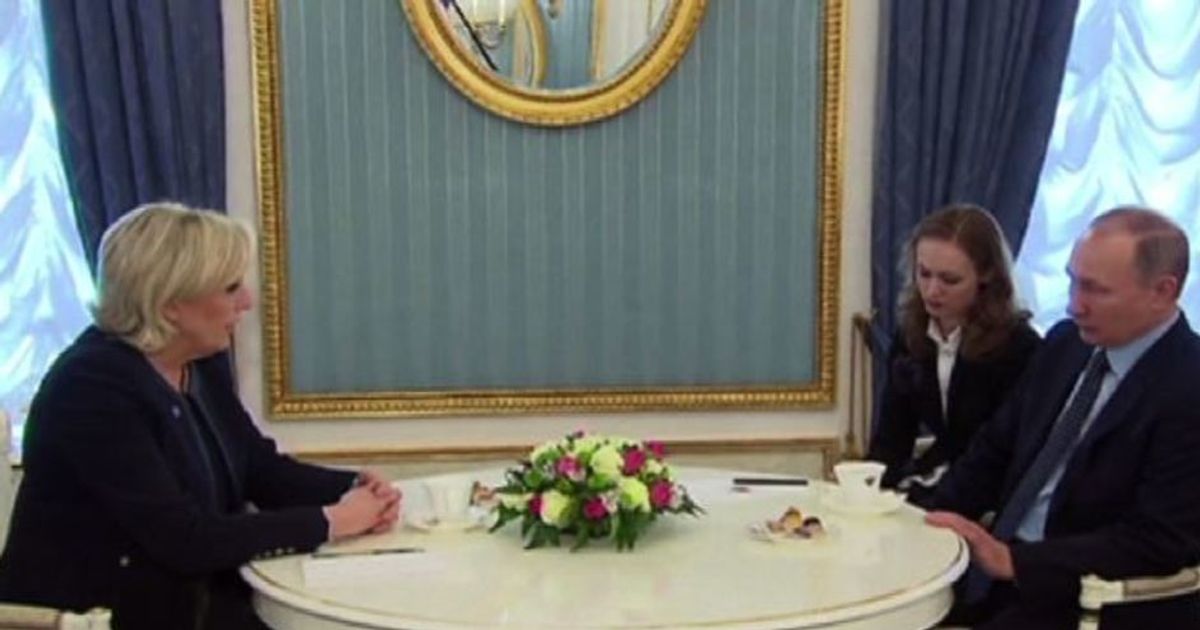 Leader Fn Le Pen a Mosca: Putin è nuovo mondo, come Trump e Modi