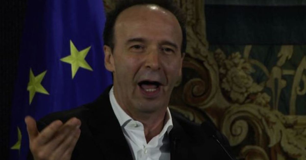 Benigni show al Quirinale: sono portavoce del PCI, Partito cinema