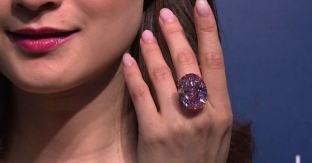 Hong Kong, all’asta da Sotheby’s i 59.60 carati del Pink Star